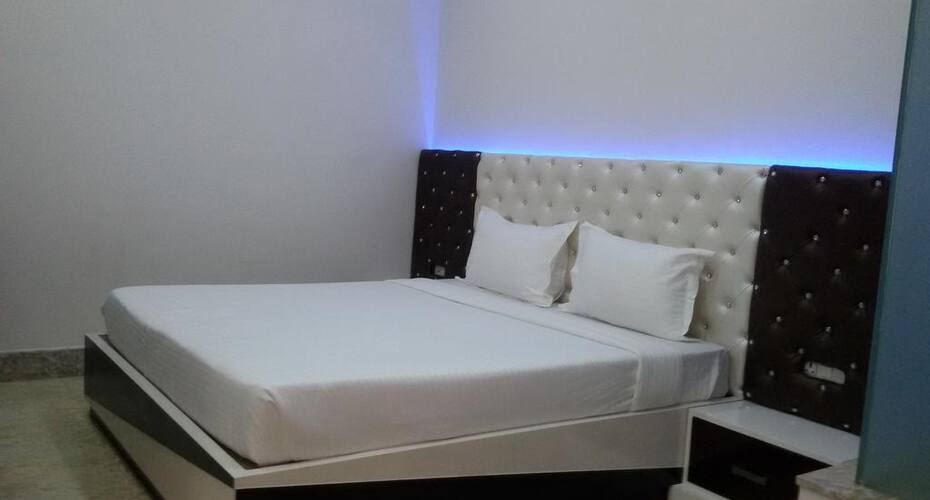 Hotel Royal International, New Delhi 3